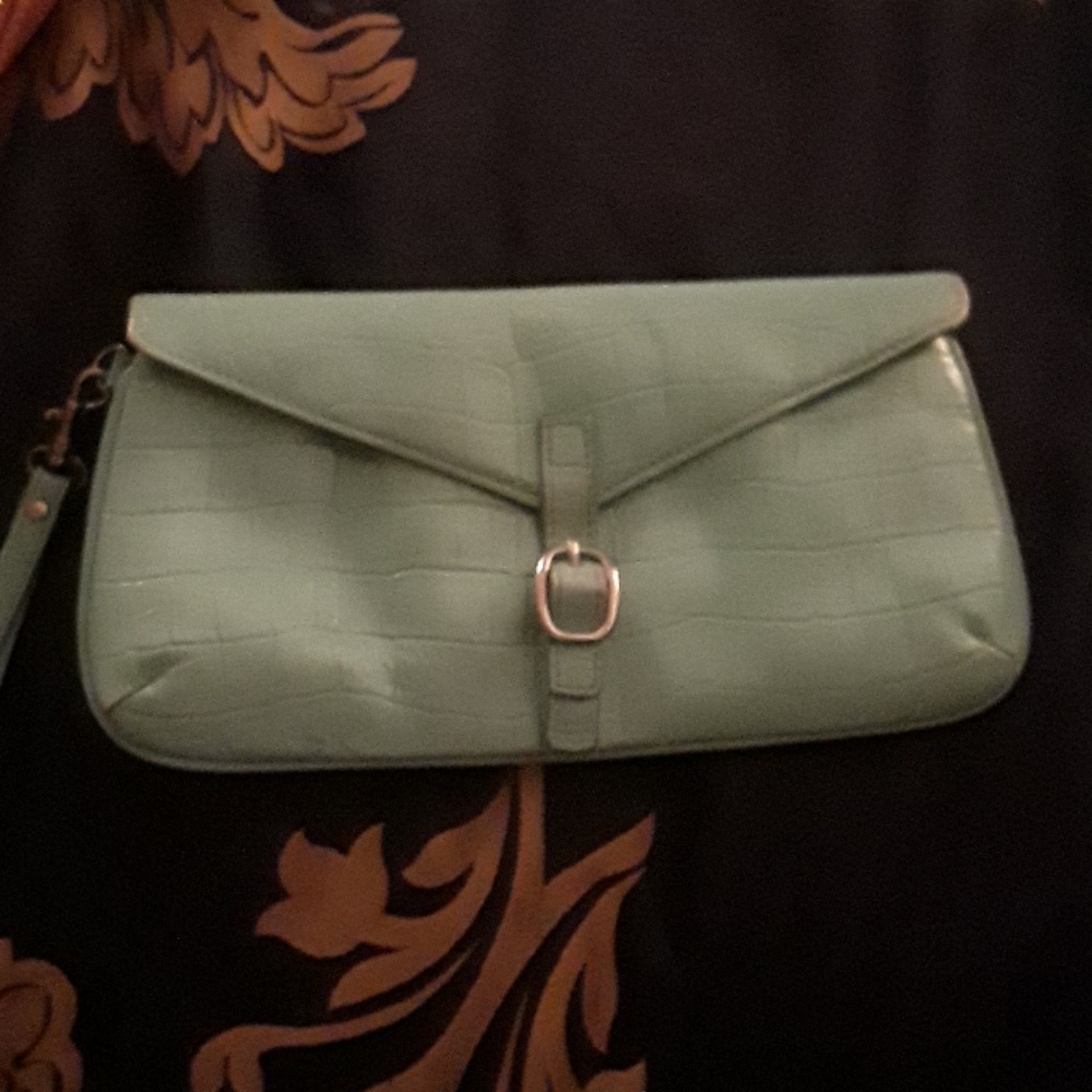 clutch bag
